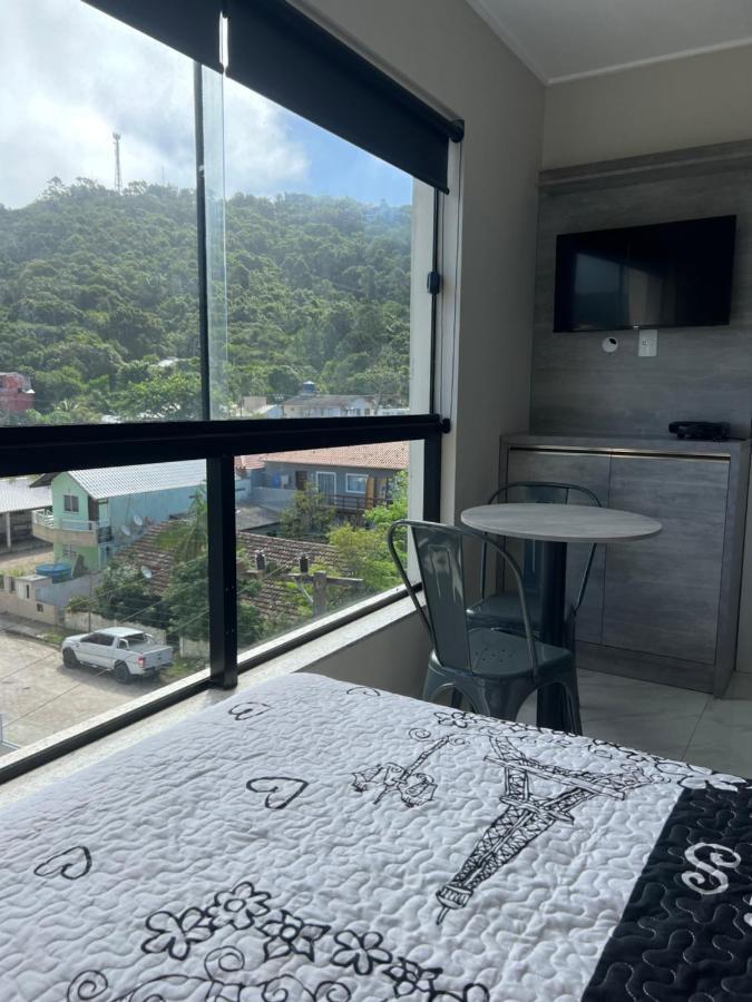 Residencial Yuema Apartment Bombinhas Exterior photo